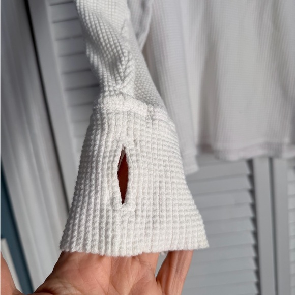 aerie White Waffle Knit Henley Top - Picture 4 of 4